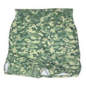 [NWT] Skort Obsession Green Camo Active Skort | Medium